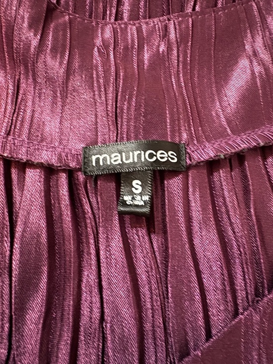 Maurices Plum Textured Sleeveless Blouse  Tank Size Small - Picture 6 of 7
